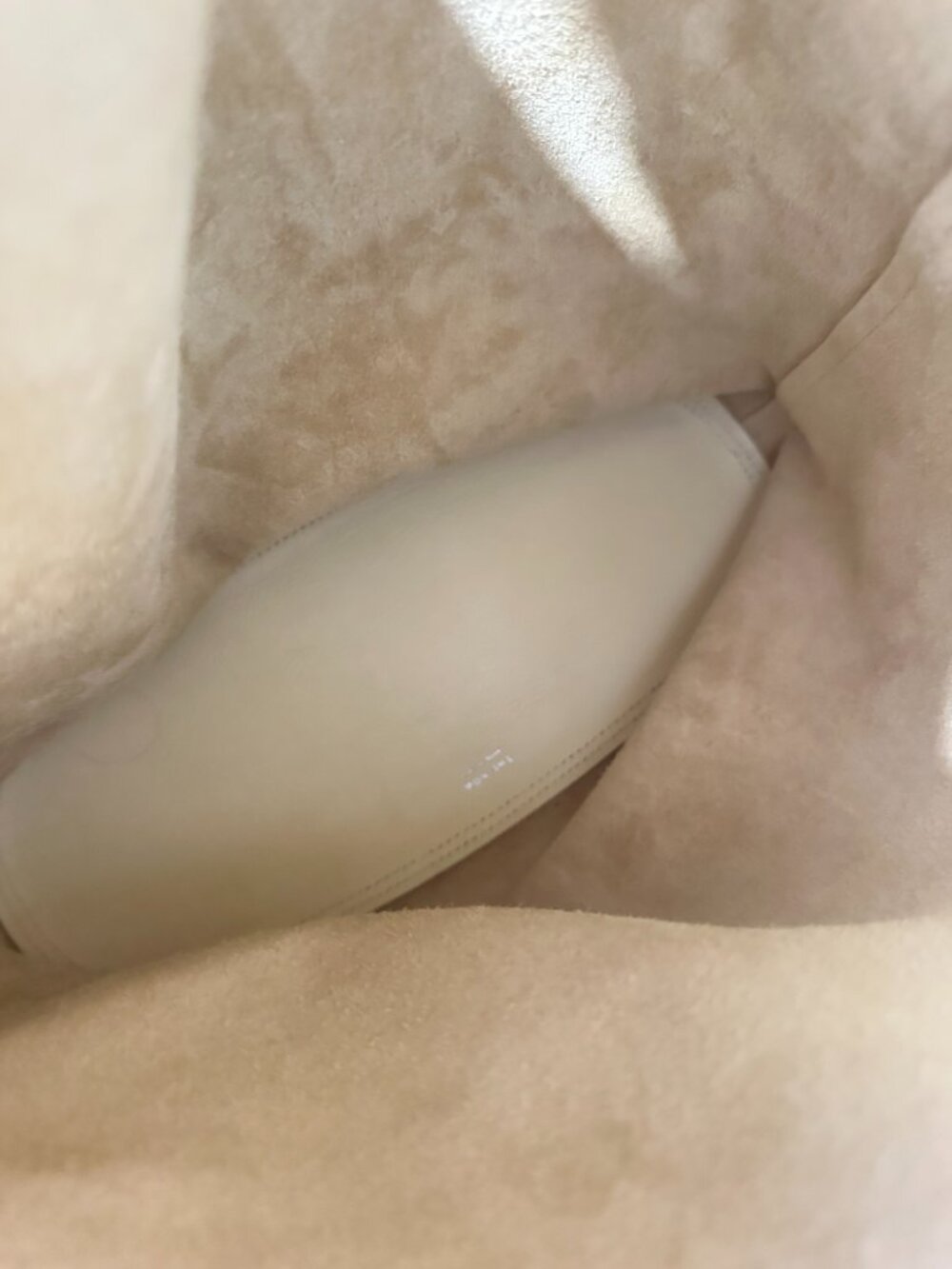 THE ROW Bindle Three Bag - Eggshell - Picture 9 of 10